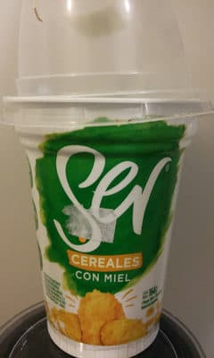 Yogur descremado con cereal corn flakes Ser pote 164 g