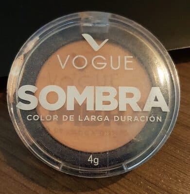 Sombra de larga duración Vogue